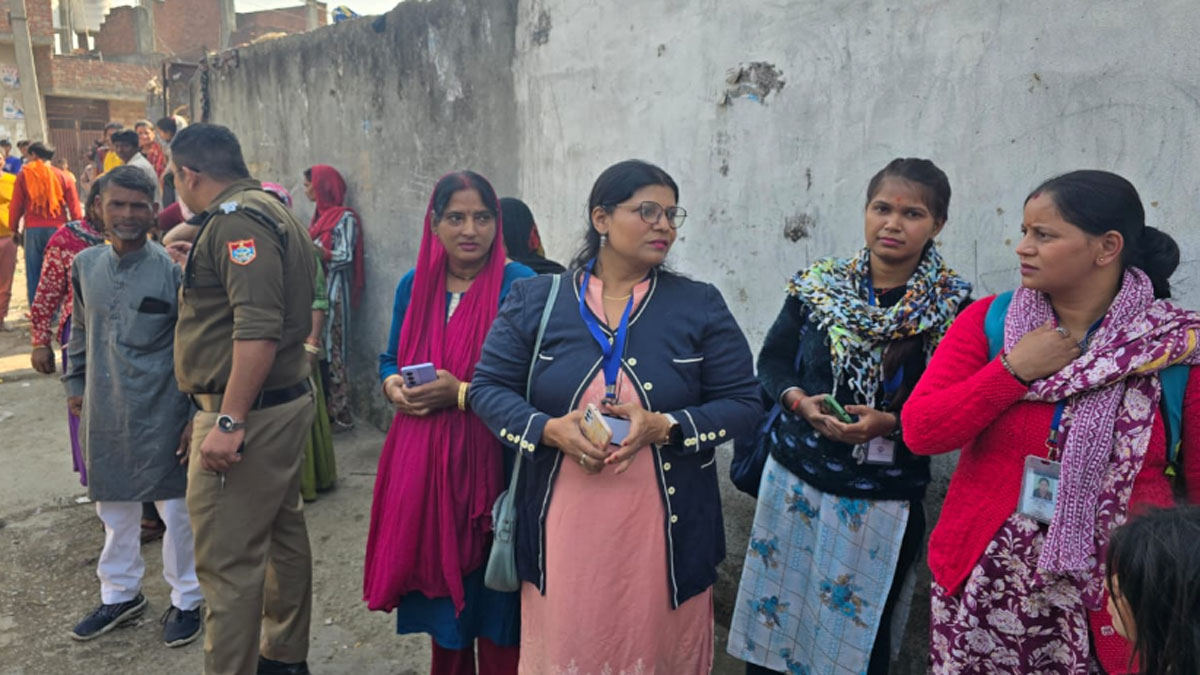 child welfare committee in rudrapur stopped child marriage surrounded the committee members