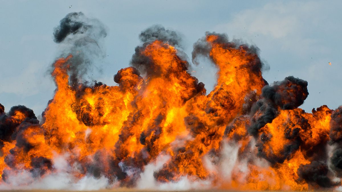 pilkhuwa house explosion gas leak and mobile charging blamed