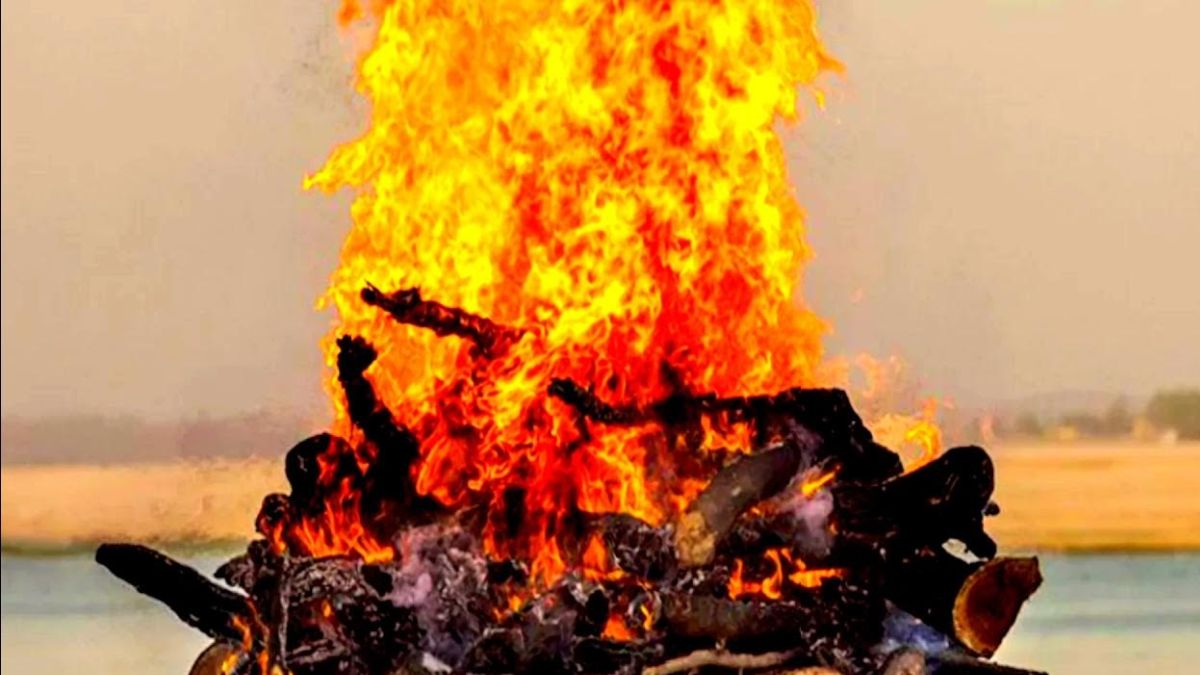 rewari couple suicide last wish fulfilled with joint cremation