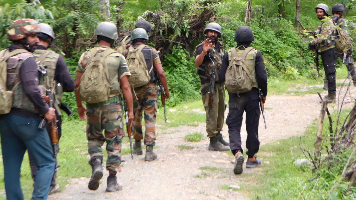 aurangabad security forces recover two ieds from langurahi hills