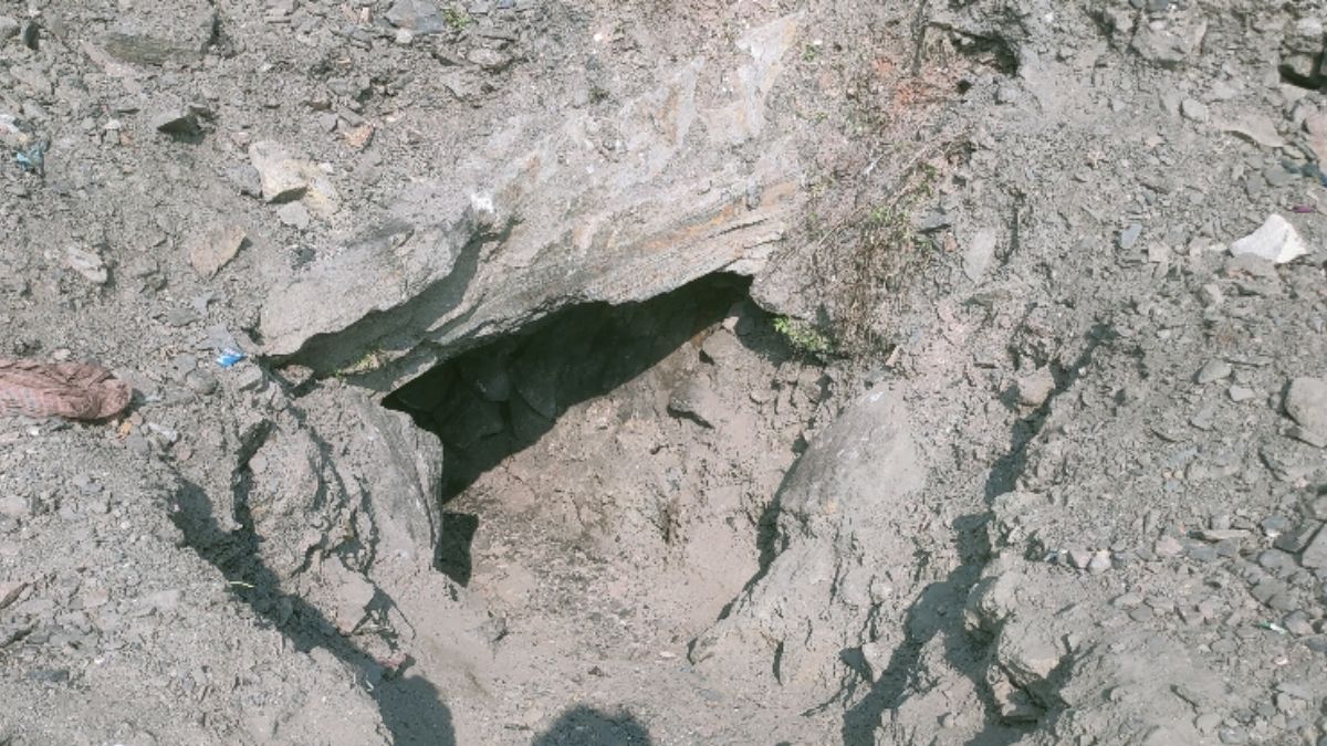 illegal coal mining accident in mugma one dead four injured