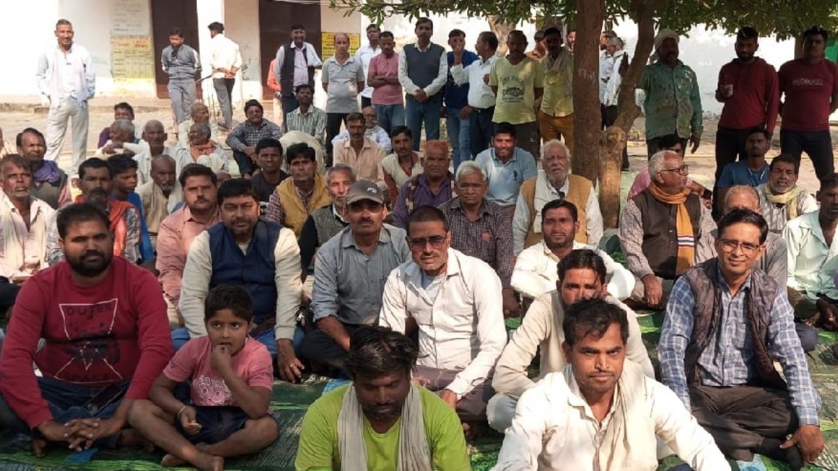 farmers protest low compensation for ganga link expressway land acquisition