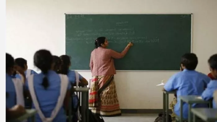 up teachers booked for fake tet and educational certificates