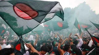 बांग्लादेश में फिर भड़की हिंसा। फोटो - रायटर्स