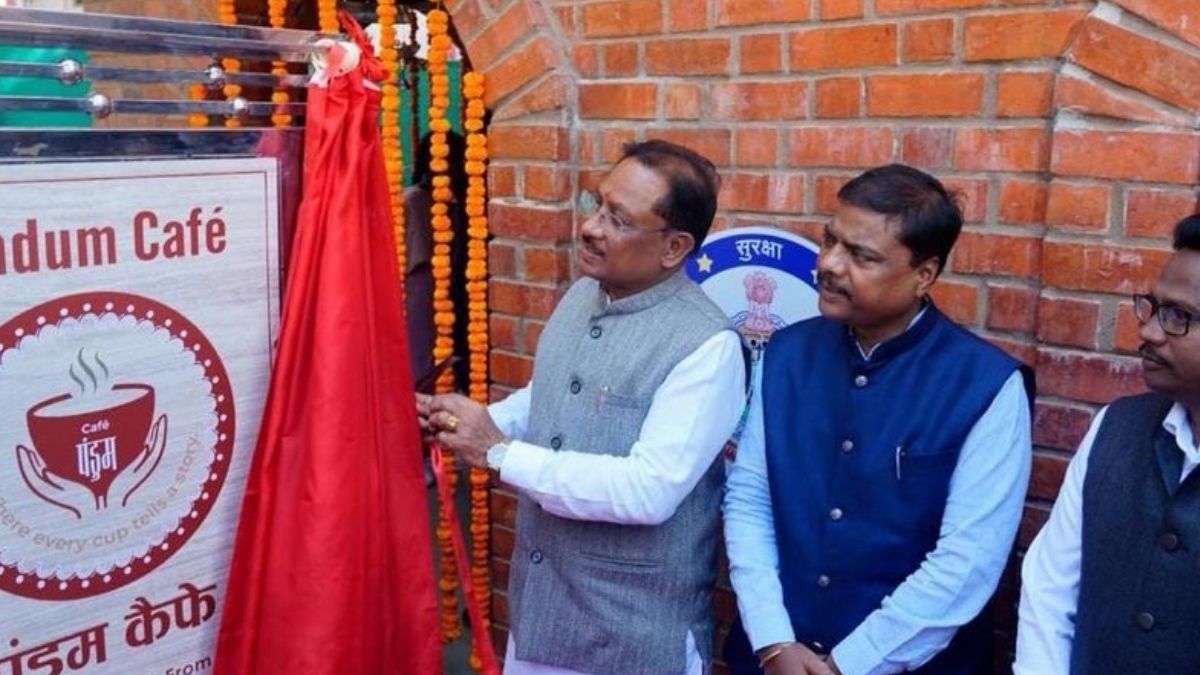 surrendered maoists open pandum cafe serves coffee to cm