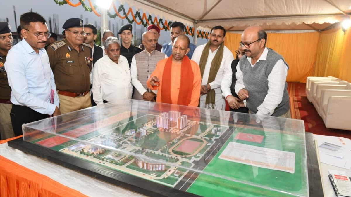 up govt to develop geeta govind vatika for 420 crore