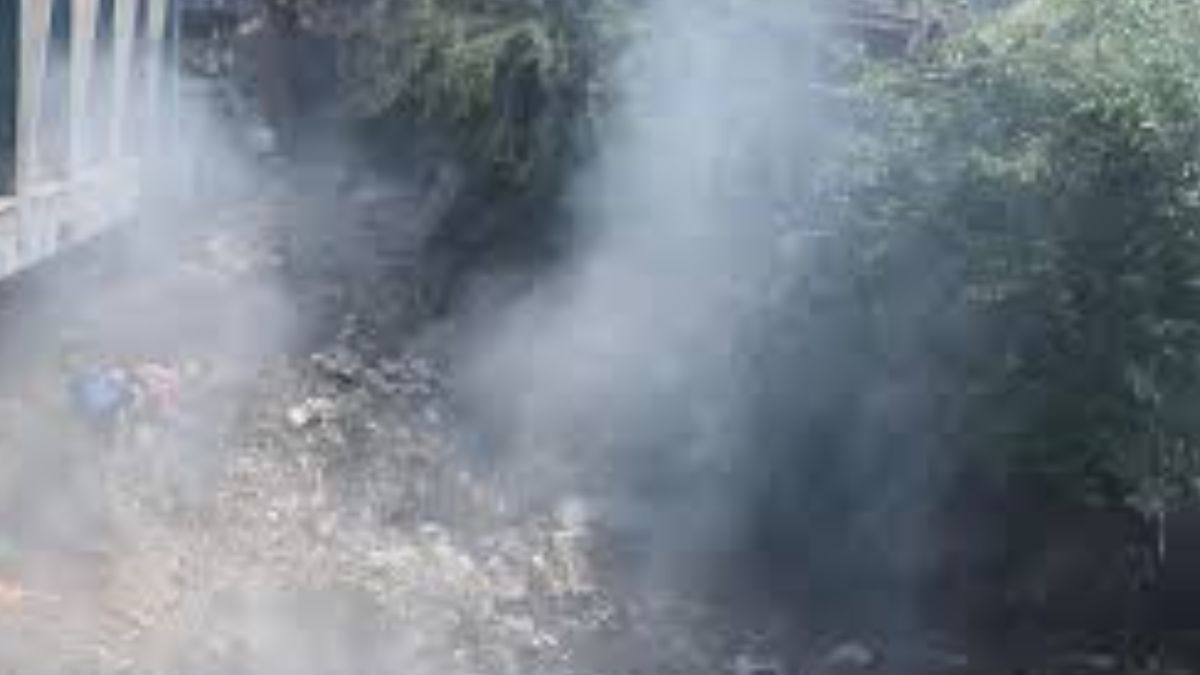 builder booked for grap3 violation in ghaziabad land encroachment case