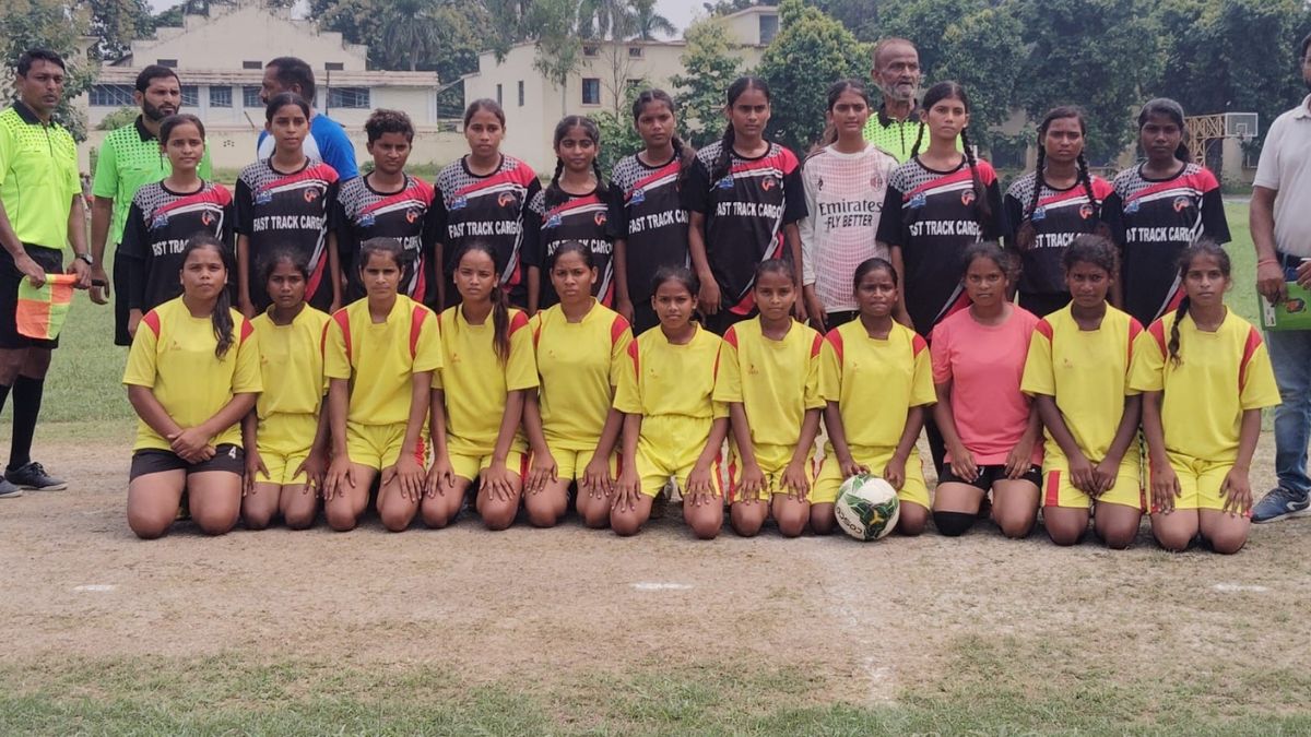up girl students of kasturba gandhi school won 50 medals in national school games