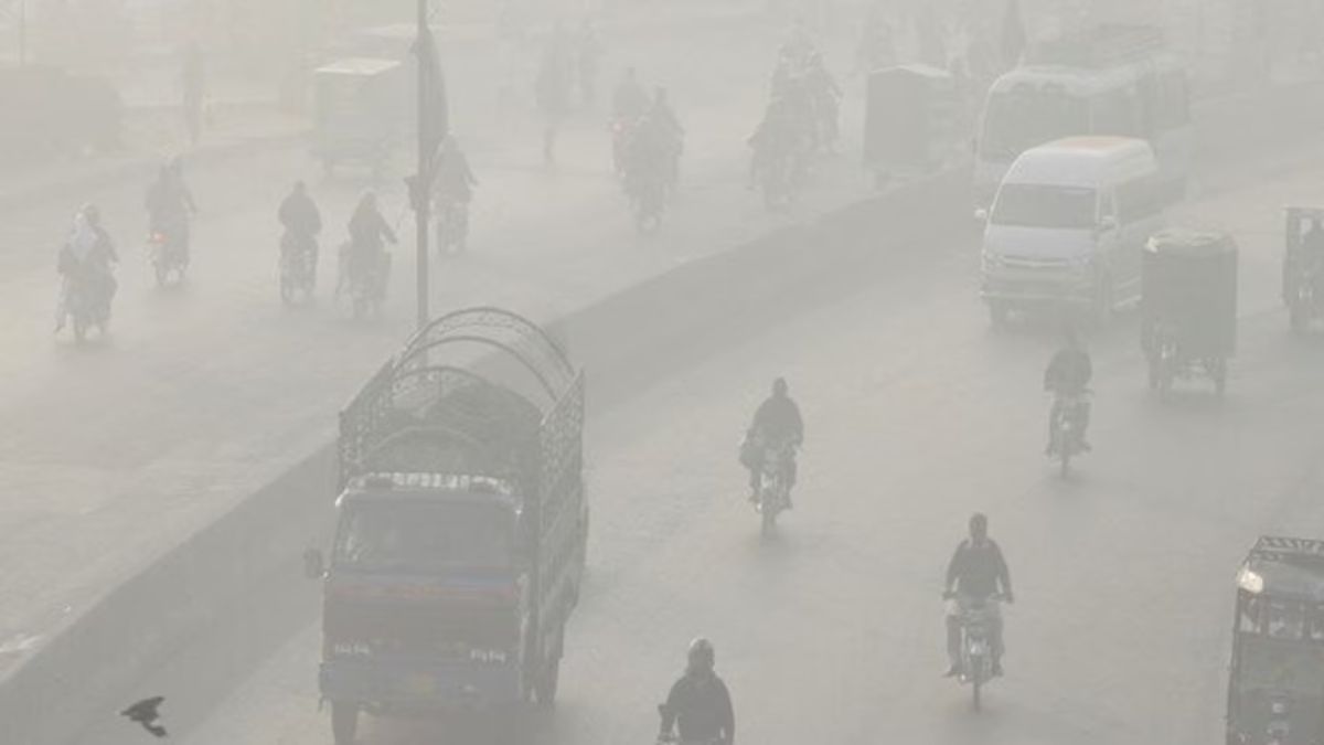 lucknow air pollution aqi reaches dangerous levels