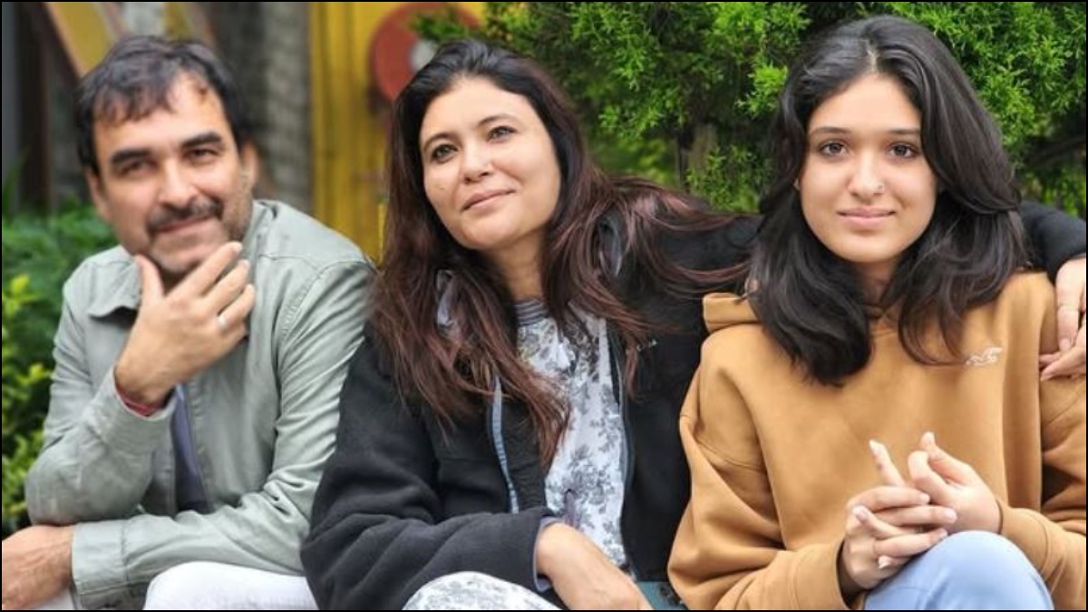 pankaj tripathi daughter aashi tripathi debut with lailaal play in theatre