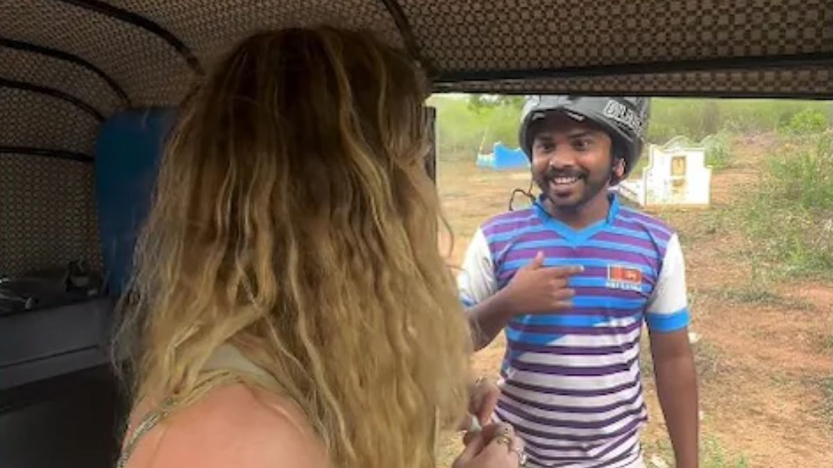 sri lankan man asks for sex masturbates in front of from new zealand woman