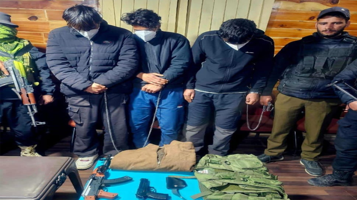 anantnag three arrested for brandishing fake weapons case filed