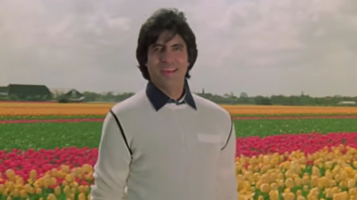 amitabh bachchan rekha and jaya starrer silsila trending in top 10 on netflix released before 56 years back