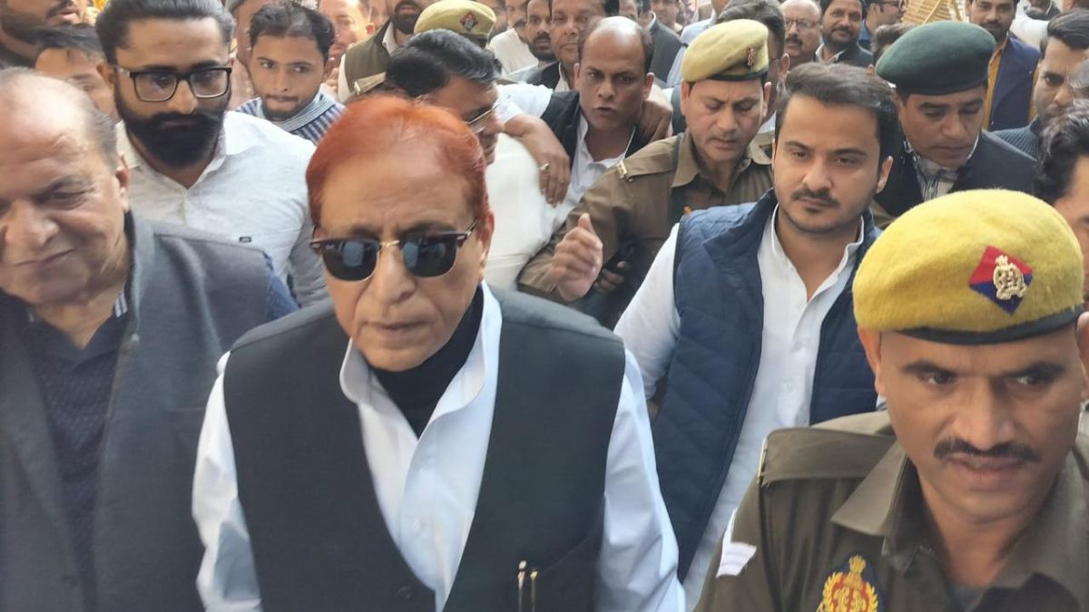 azam khan and abdullah reached court for two pan card case verdict expected soon