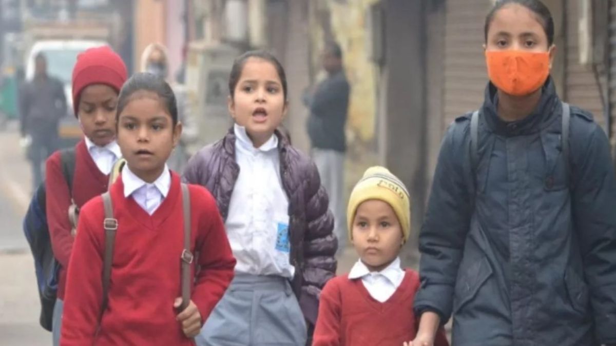 up weather update cold wave in night know today agra lucknow kanpur gorakhpur weather forecast