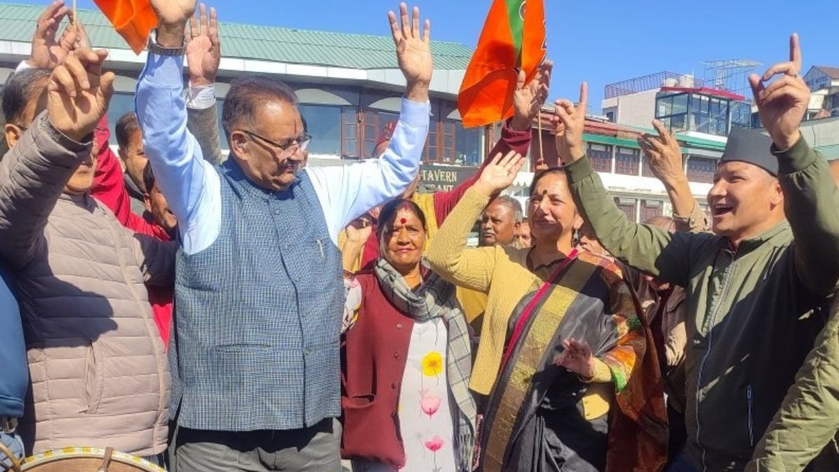 uttarakhand minister ganesh joshi celebrates bjp bihar victory