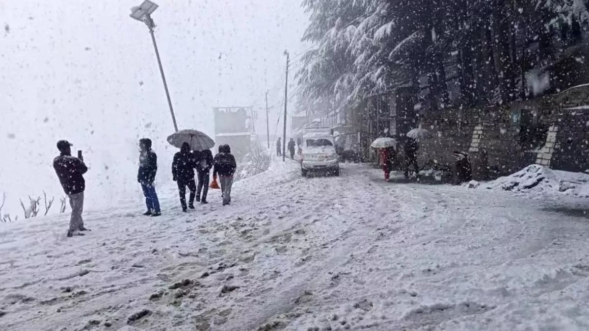 himachal weather mandi and sirmour have not seen a drop of rain in 16 days other districts also dry temperatures have dropped despite the bright sunshine