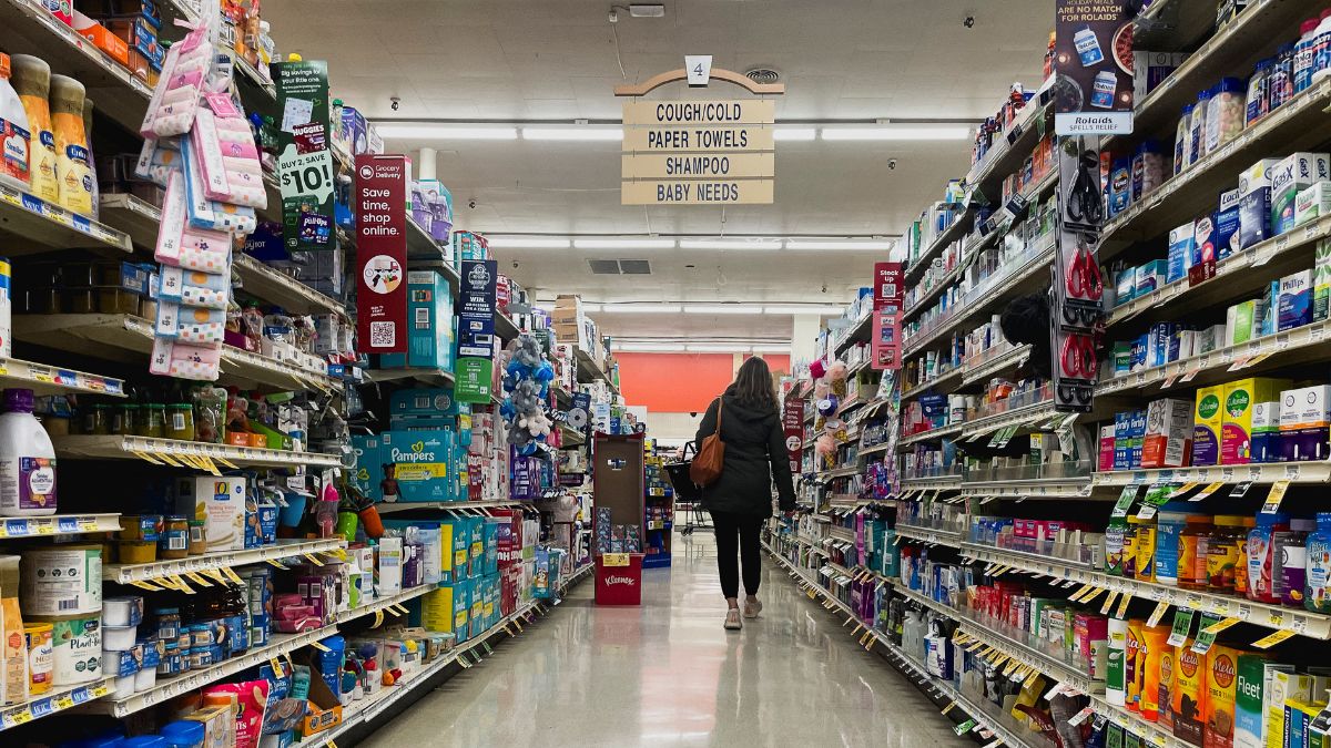 india october exports decline impact of us tariffs and trade deficit