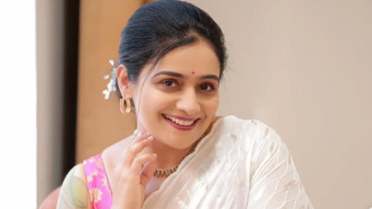 malayalam actor meera vasudevan ends third marriage calls it a most peaceful phase of life