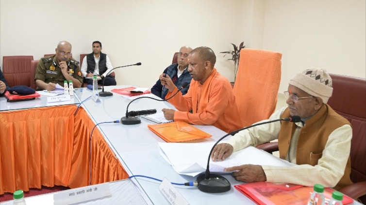 cm yogi reviews flag hoisting ceremony preparation pm modi visit on nov 25
