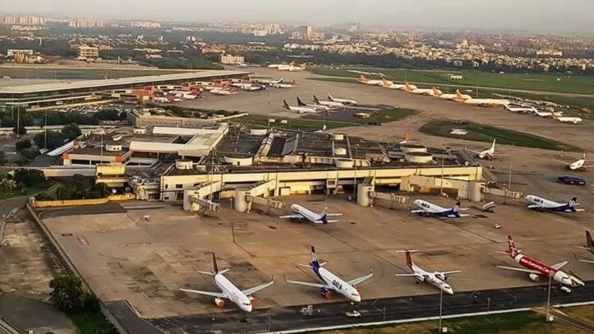 रिटायर्ड अधिकारियों का पूल बनाने की तैयारी में DGCA, सर्कुरल हुआ जारी; दिशा निर्देश भी तैयार