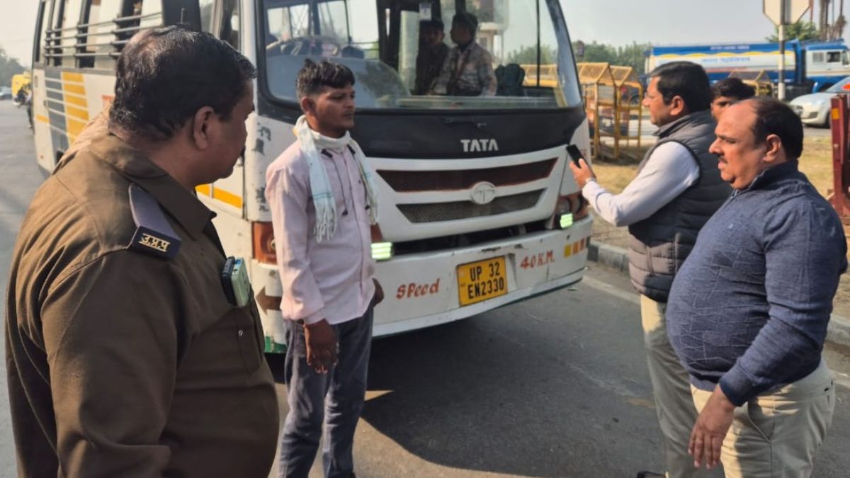 hapur arto action school vehicles without fitness seized