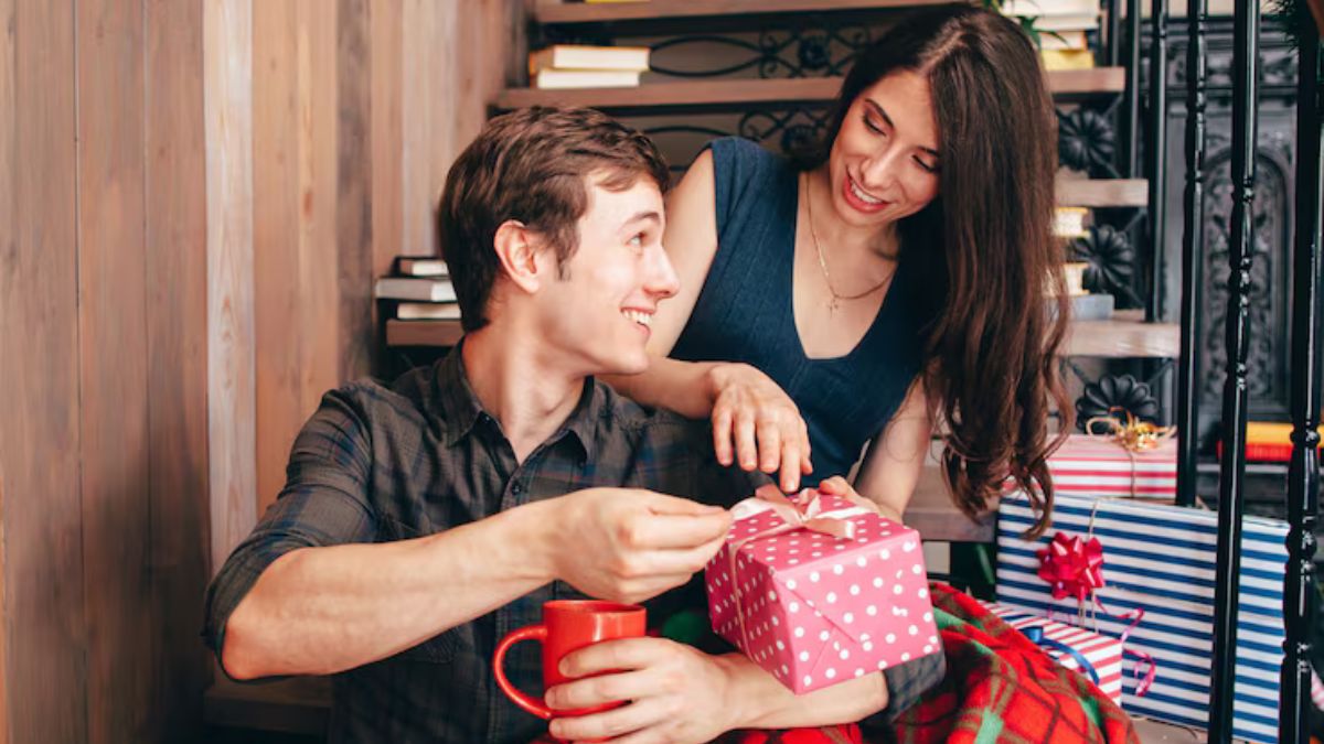 international mens day 2025 gift ideas 5 best surprise for papa bhai dost and partner