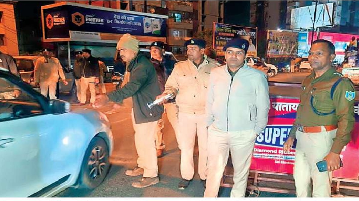 ranchi car accident drunk driver hits crowd several injured