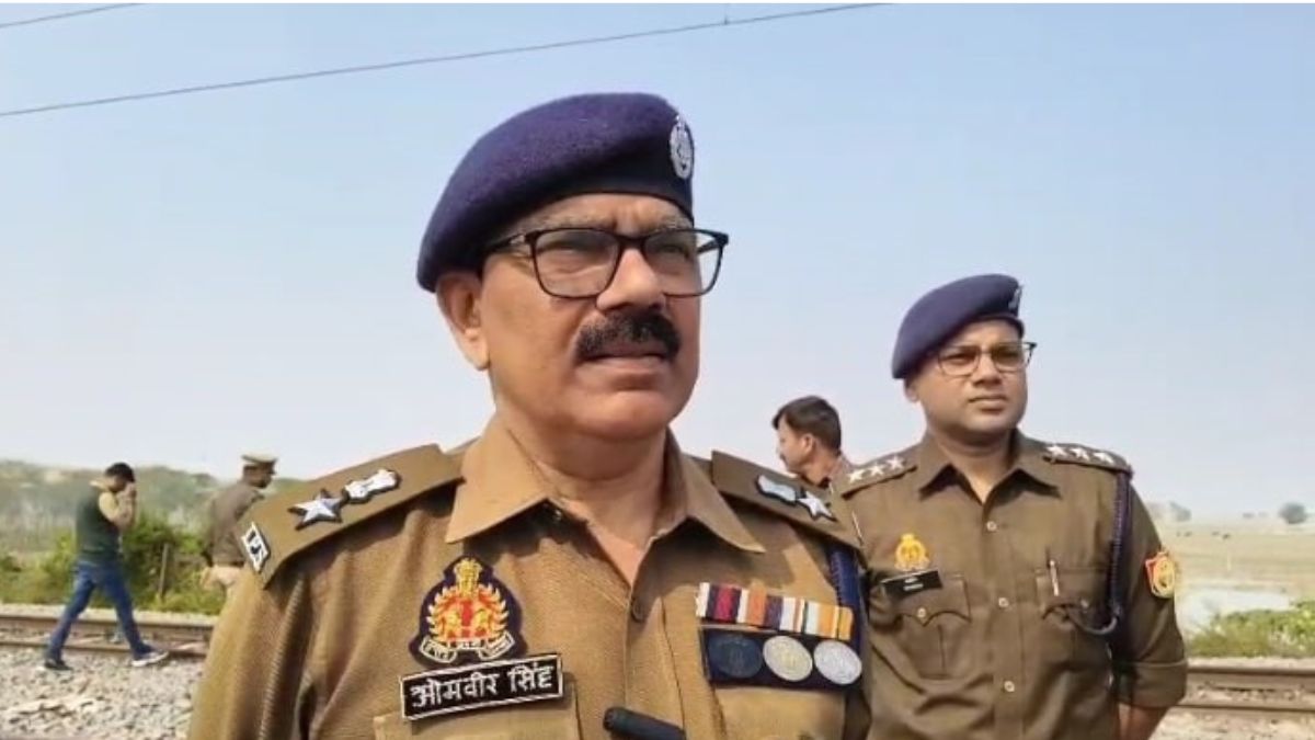 unidentified womans body found near railway track in ballia murder suspected