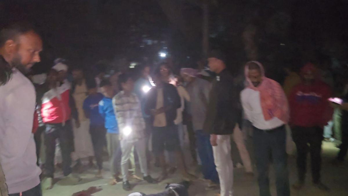 youth murdered near iti in badh police investigate