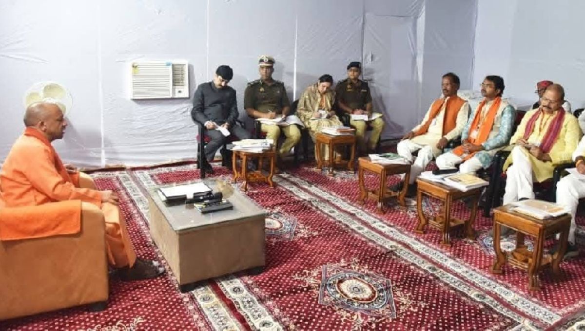 up cm yogi adityanath praises farmer registry achievement