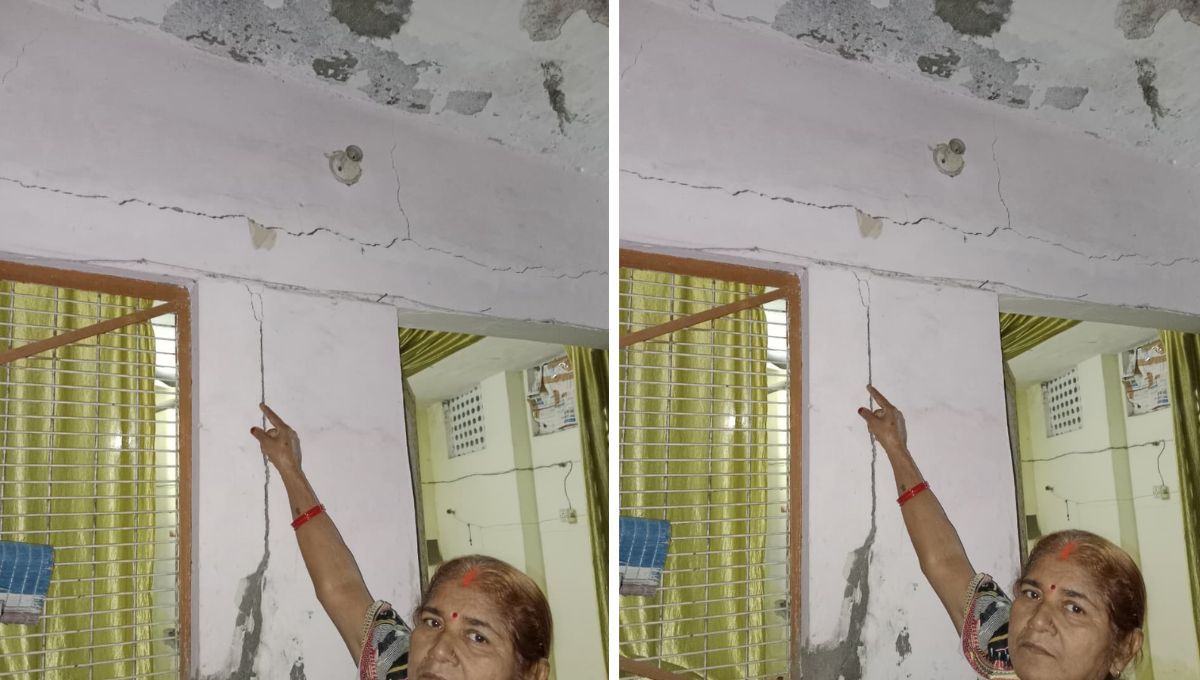gorakhpur goddhoya drain construction causes cracks in house