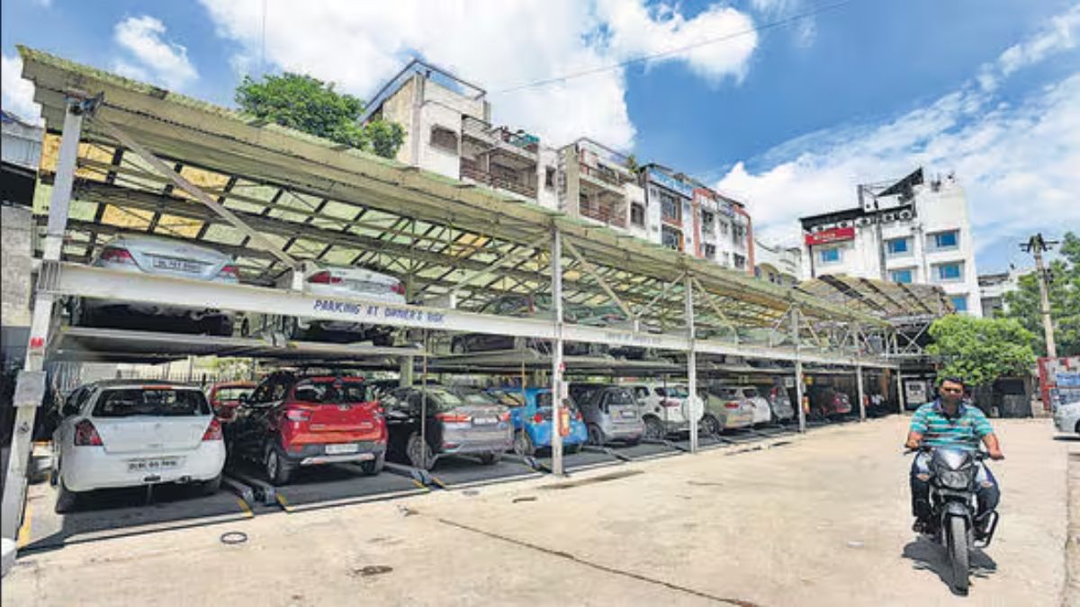 greater kailash automatic parking opening delayed after 52 days