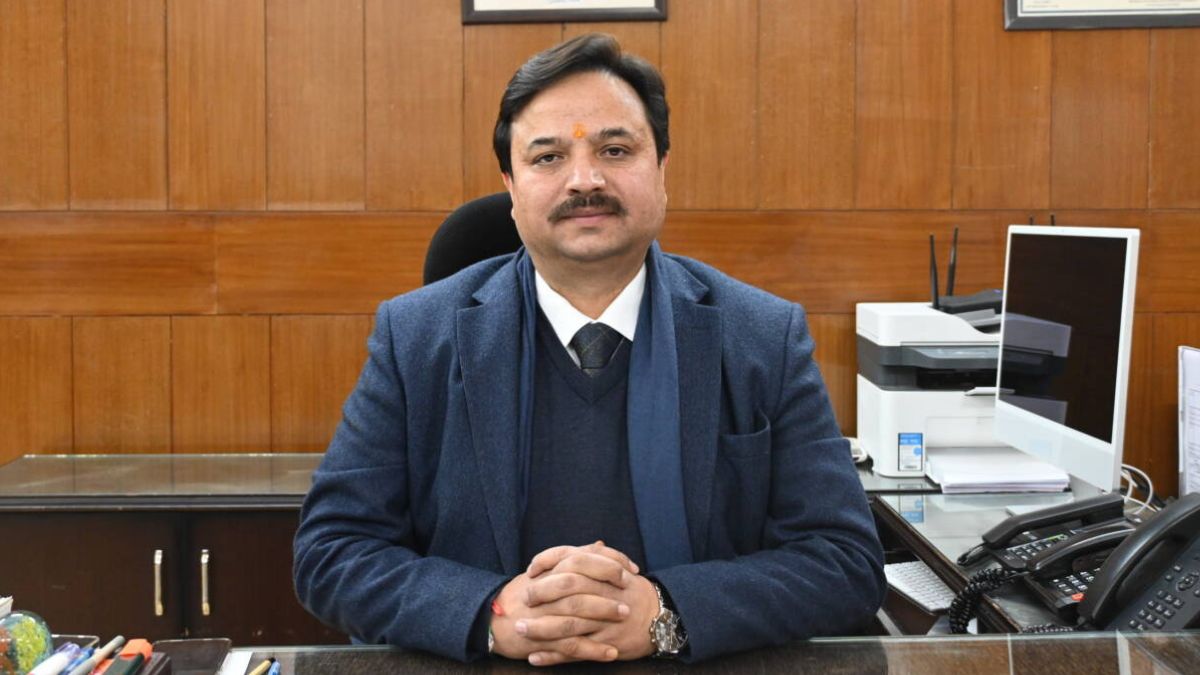 shimla dc impersonated cyber fraud using fake whatsapp profile