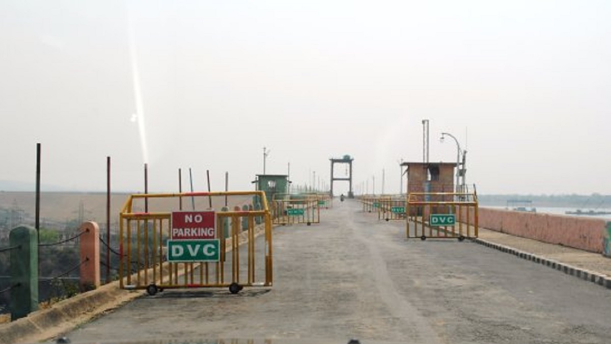 panchet dam cisf restricts fourwheelers after 10 pm sparks outrage