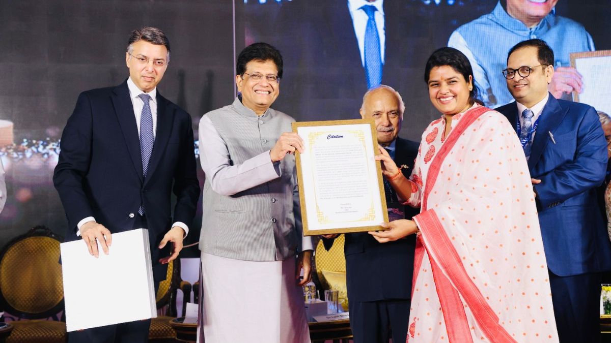 ceobareillydrtanujainwinsinnovationaward