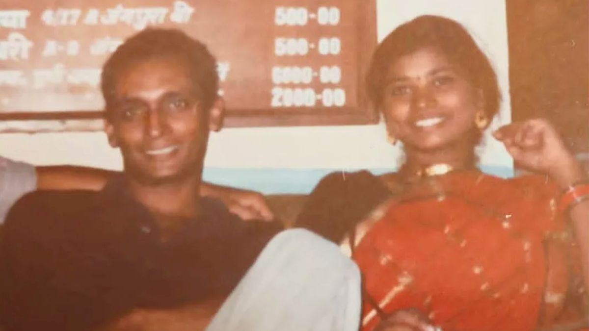 actor piyush mishra got married on the condition of tea ran away from home and got married in court