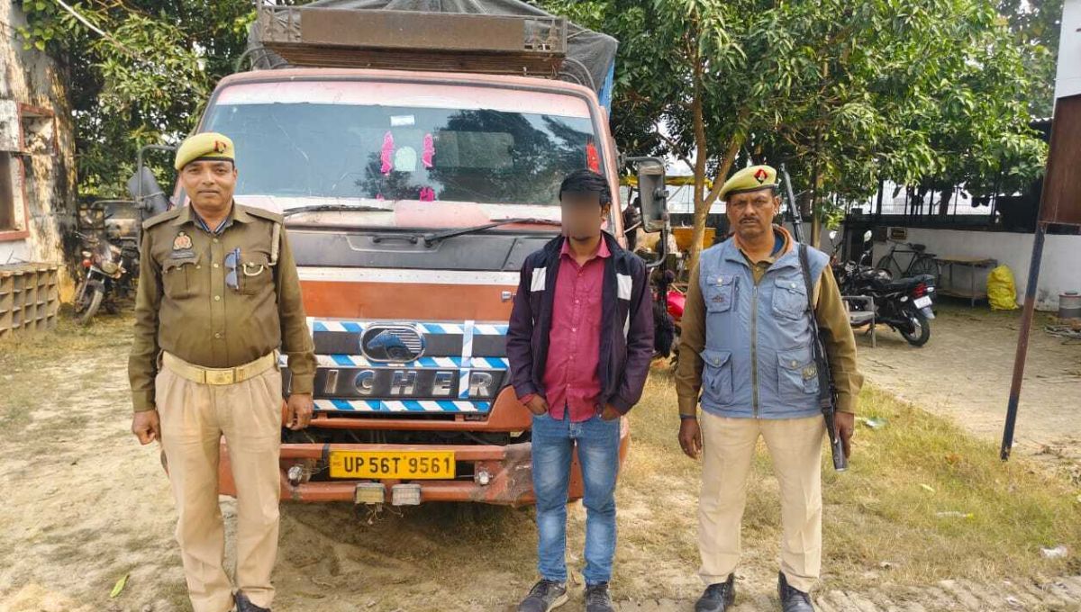 100 bags of urea seized smuggled to nepal police action