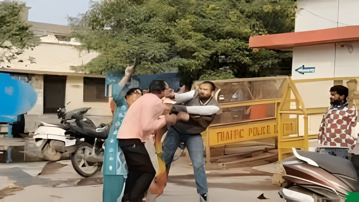 asi husband caught with another woman wife beats him viral video