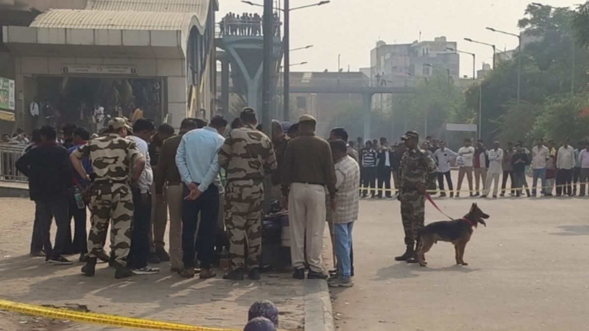 panic at faridabad metro station after unclaimed bags found