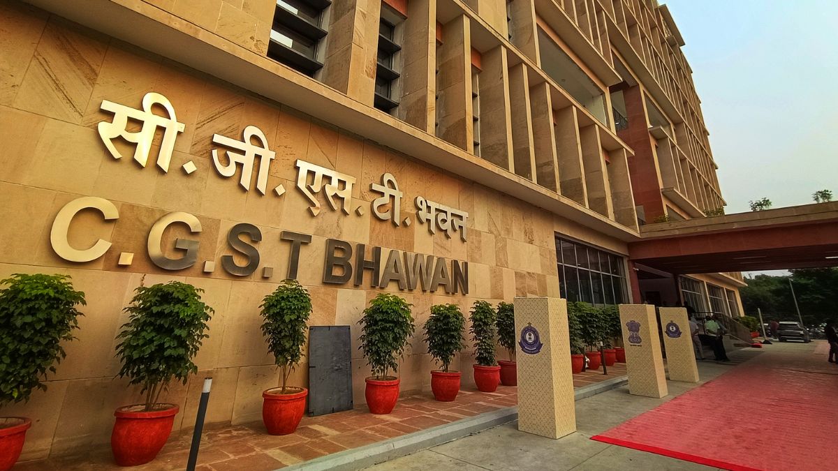 fraudulent billing racket exposed 255 crore scam uncovered