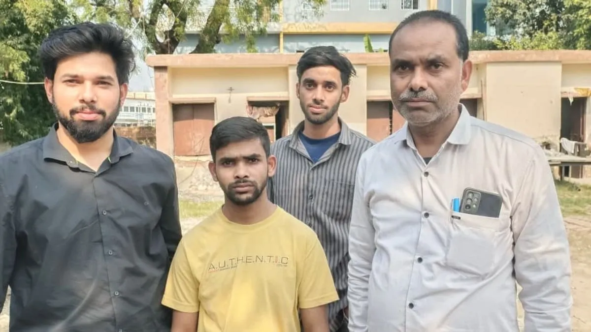 Gopalganj News: जमीन हड़पने की नीयत से दिव्यांग युवक का अपहरण, पुलिस ने 6 महीने बाद कराया मुक्त
