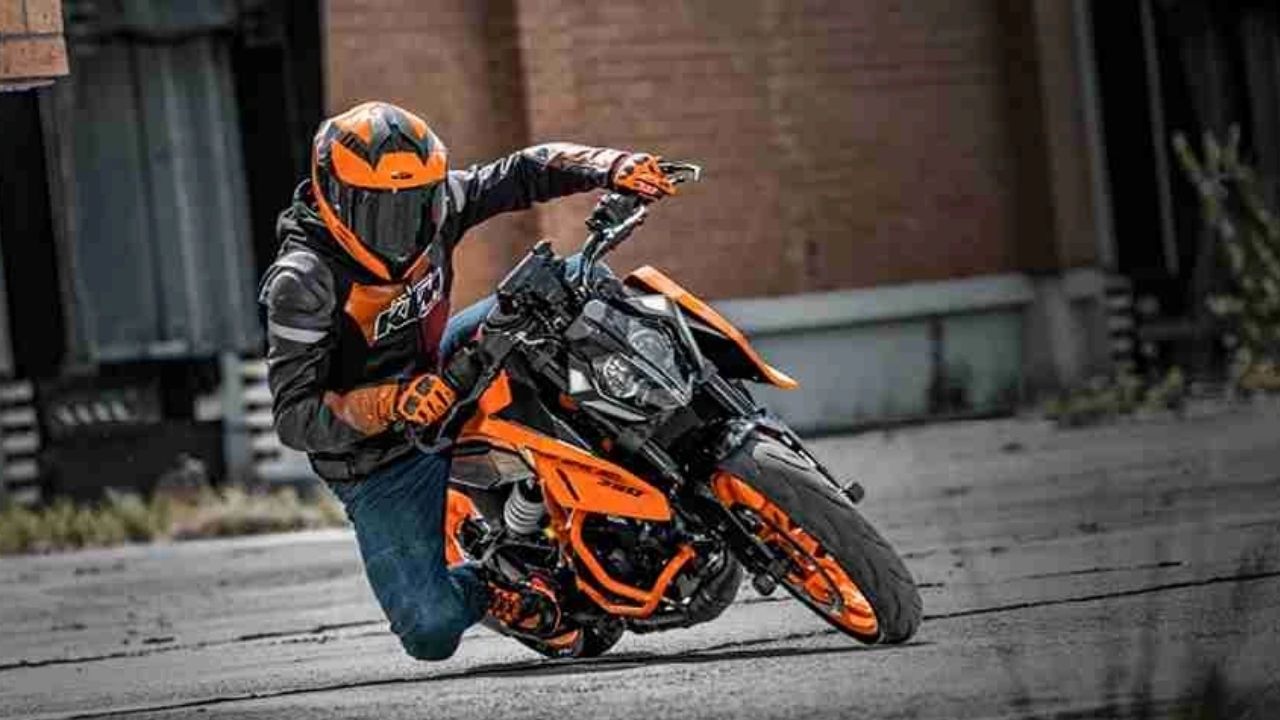 ktm recalls four duke models 125 250 390 990 over critical safety faults check if your bike is affected