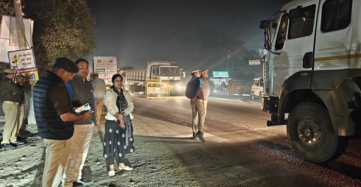 kanpur enforcement drive 10 dumpers seized 50 challans issued