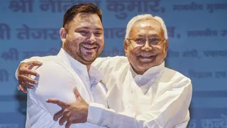 तेजस्वी ने नीतीश के लिए लिखा पोस्ट। (जागरण)