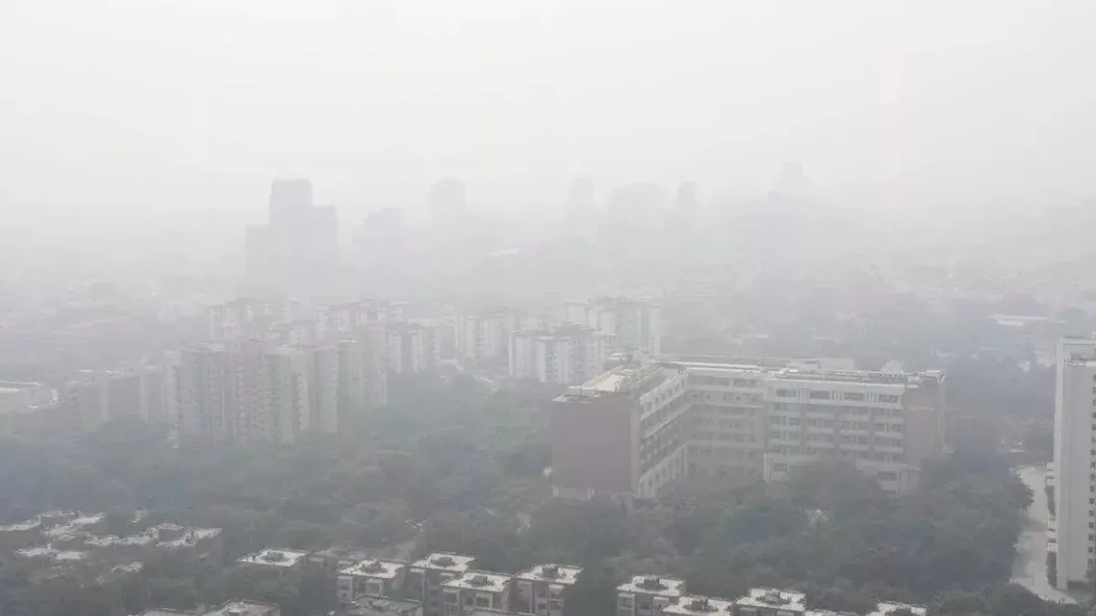 https://www.jagranimages.com/images/2025/11/20/article/image/Pollution-(18)-1763656621749.jpg