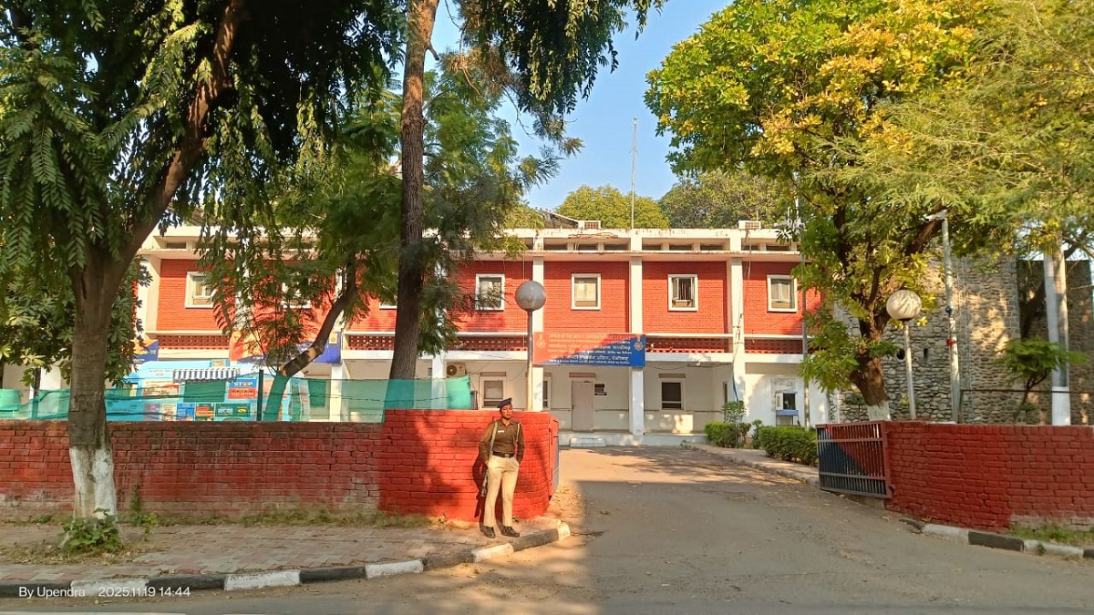chandigarh sector 17 police station security increased amid threats