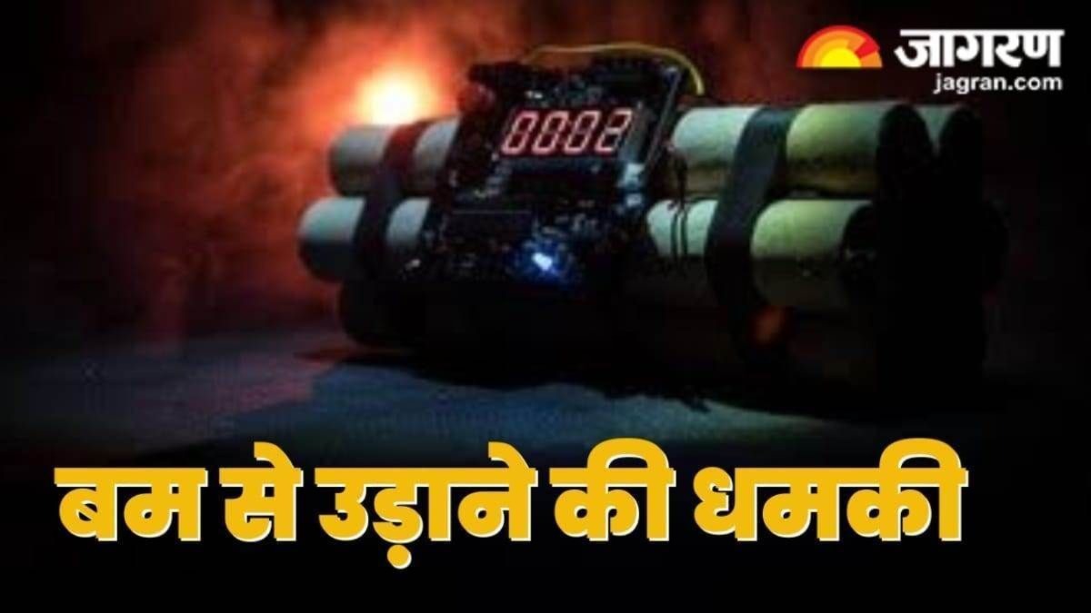 bomb threat to top schools in new delhi police investigate