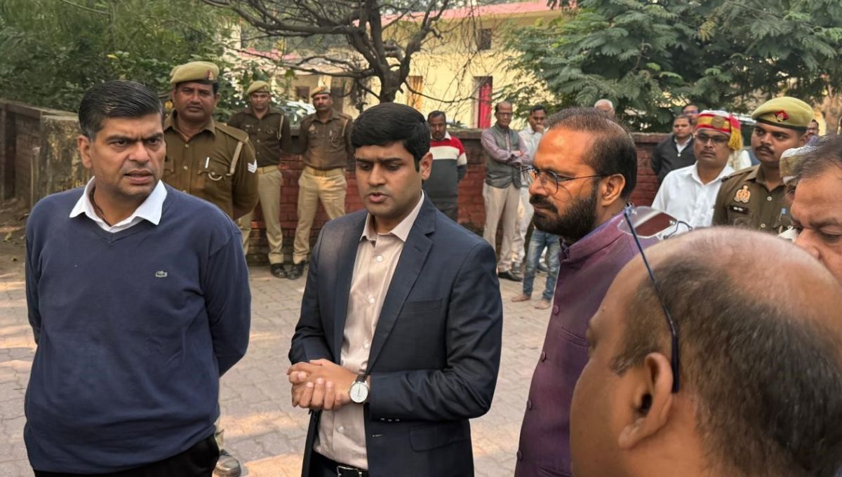 gorakhpur integrated office construction nalkoop housing demolition starts