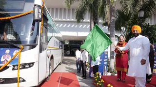 216 शिक्षक फ़िनलैंड, 234 प्रिंसिपल्स सिंगापुर, 199 हेडमास्टर्स IIM में प्रशिक्षित